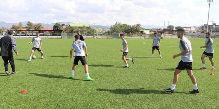 Burhaniye Belediyespor Sezonun İlk Maçına Hazır